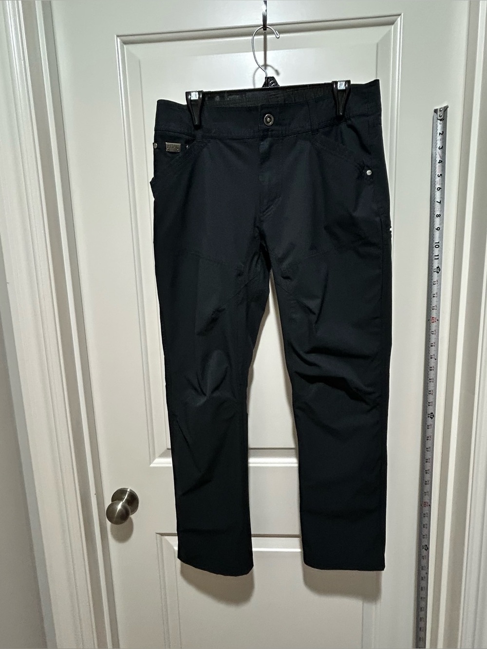 KUHL Men's size 32”x 30” Silencer Black Stretch Straight Leg Pants LIKE NEW